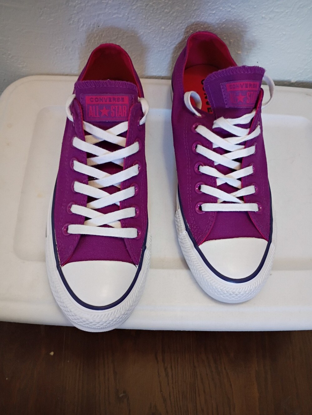 Converse Women's Low Top Sneakers - Bright Purple with White Size 8